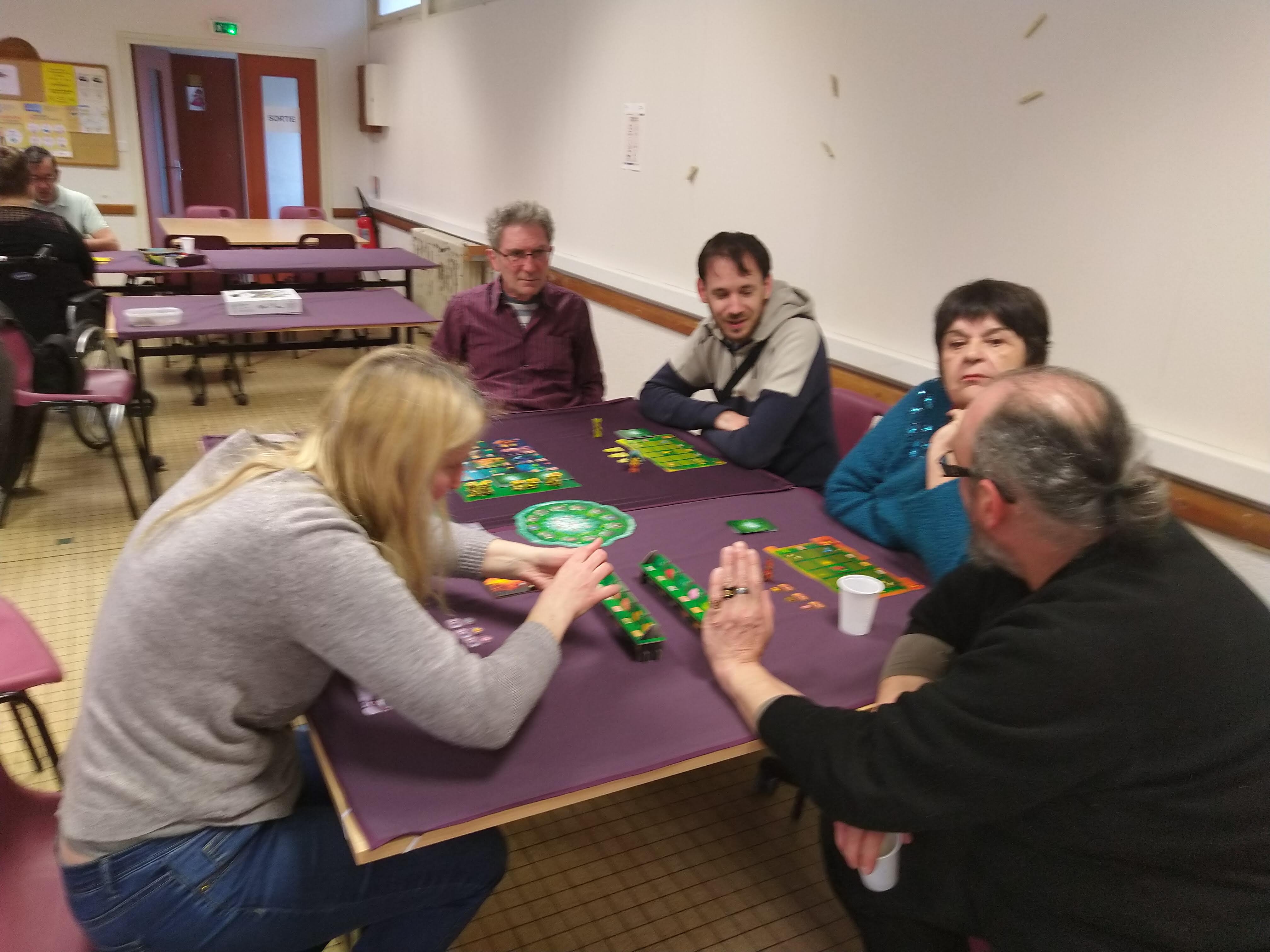 Découverte du jeu Living Forest à 5 joueurs